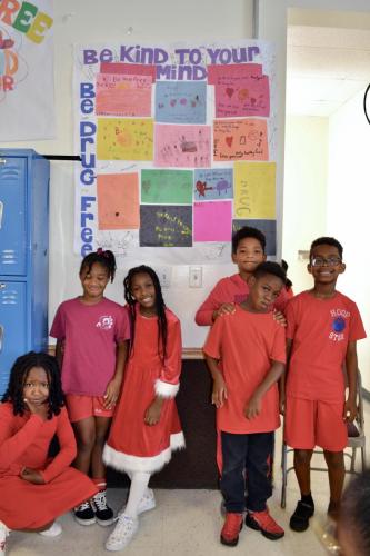 drug free week - red